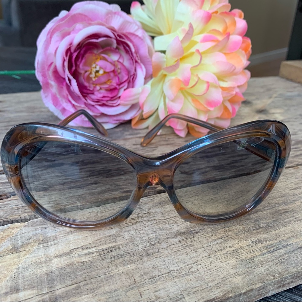 Vintage 1970’s Oversized Sunglasses